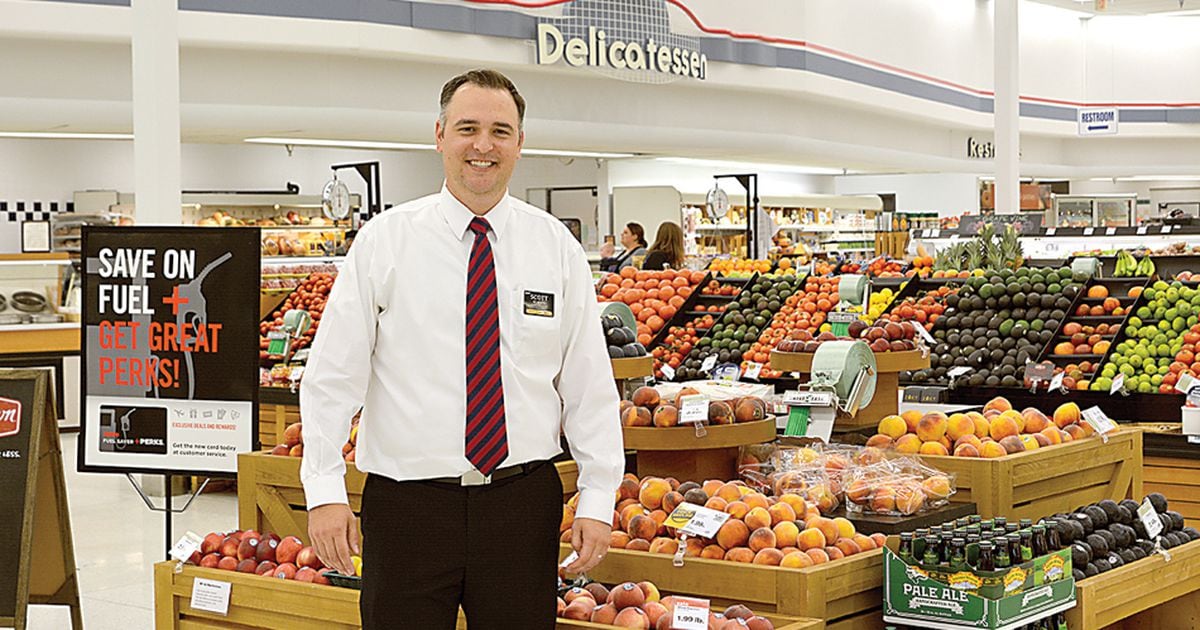 hy-vee-store-manager-bringing-store-to-next-level-newton-daily-news