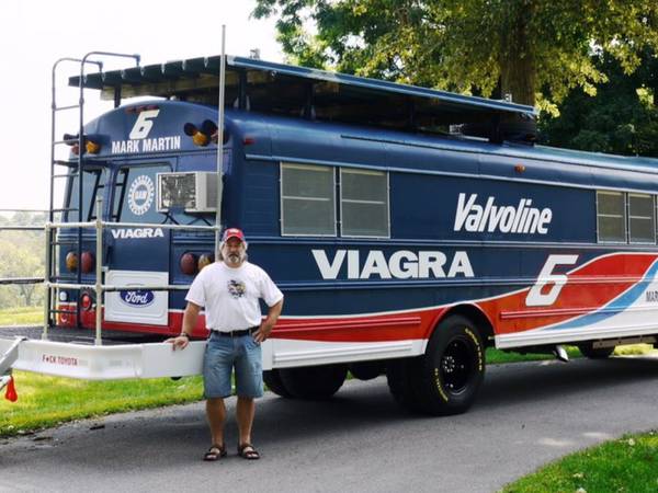 NASCAR fan who had Mark Martin-inspired bus is excited for cup race in Newton