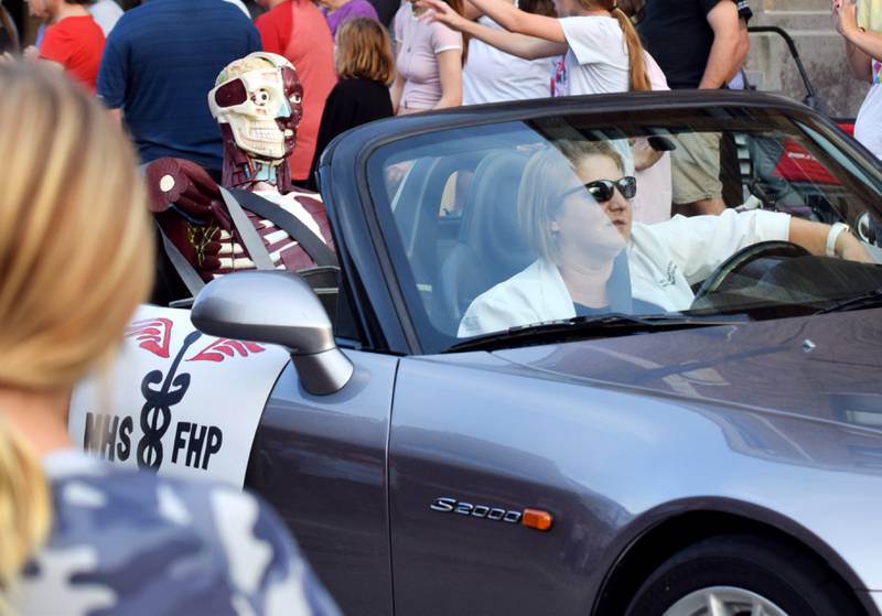 Residents gathered for the Newton Homecoming Parade on Sept. 15 in downtown Newton, which concluded with a community pep rally on the west side of the square.