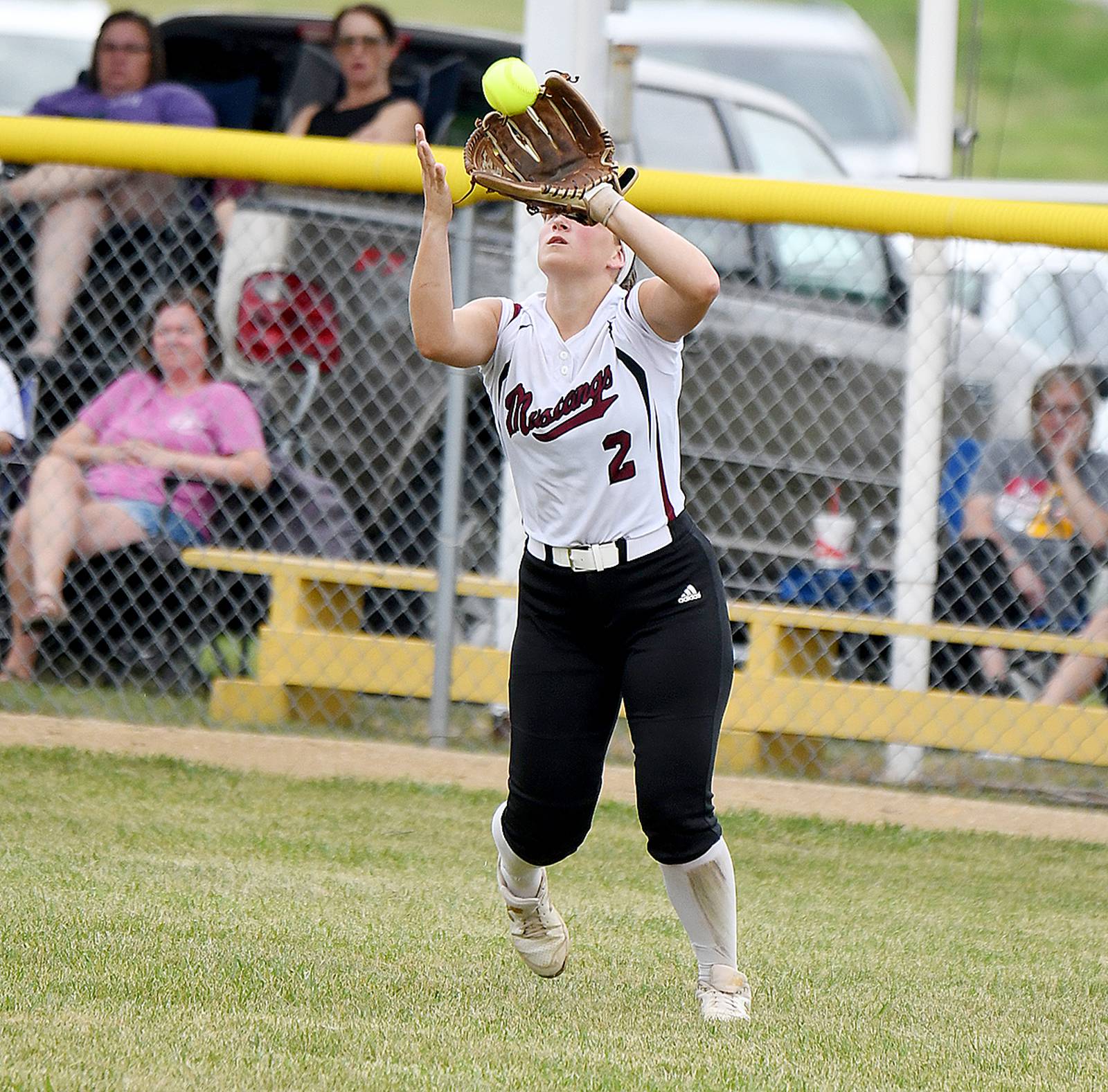 Slow start plagues PCM softball in regional loss to Grinnell Newton