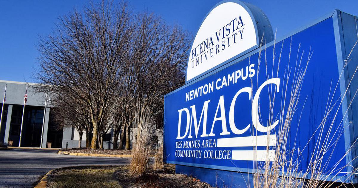 DMACC classes shift online in response to COVID19 Newton Daily News